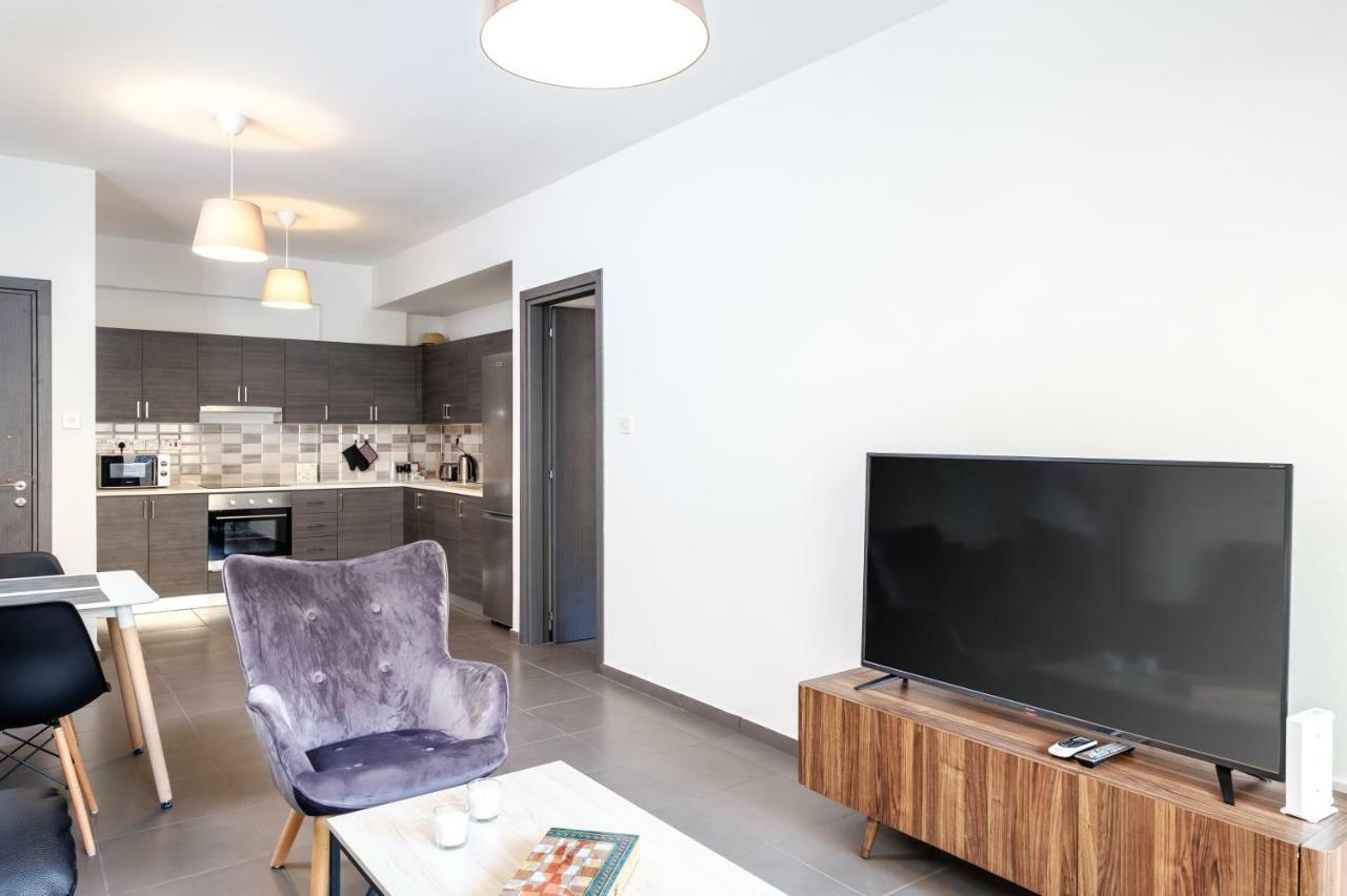 Book Me Now Central Flat Apartment Larnaca Luaran gambar